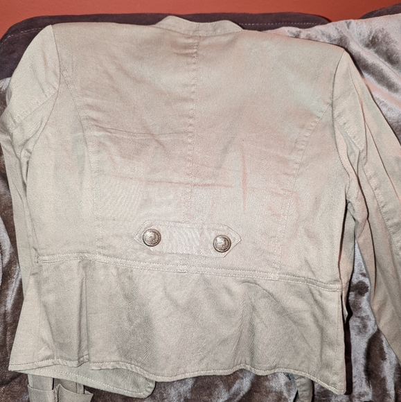 Jacket - Picture 2 of 2